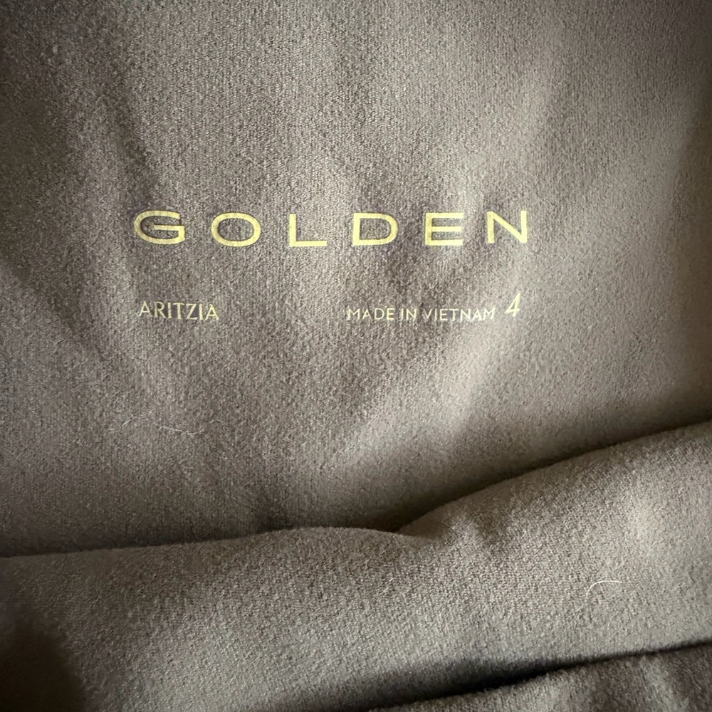 Aritzia Golden Biker Shorts Set - Picture 3 of 3